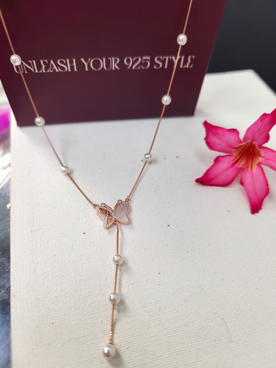 Butterfly Pearl Pendant Necklace